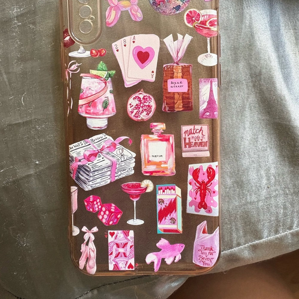 SHEIN Pink Patterned Phone Case